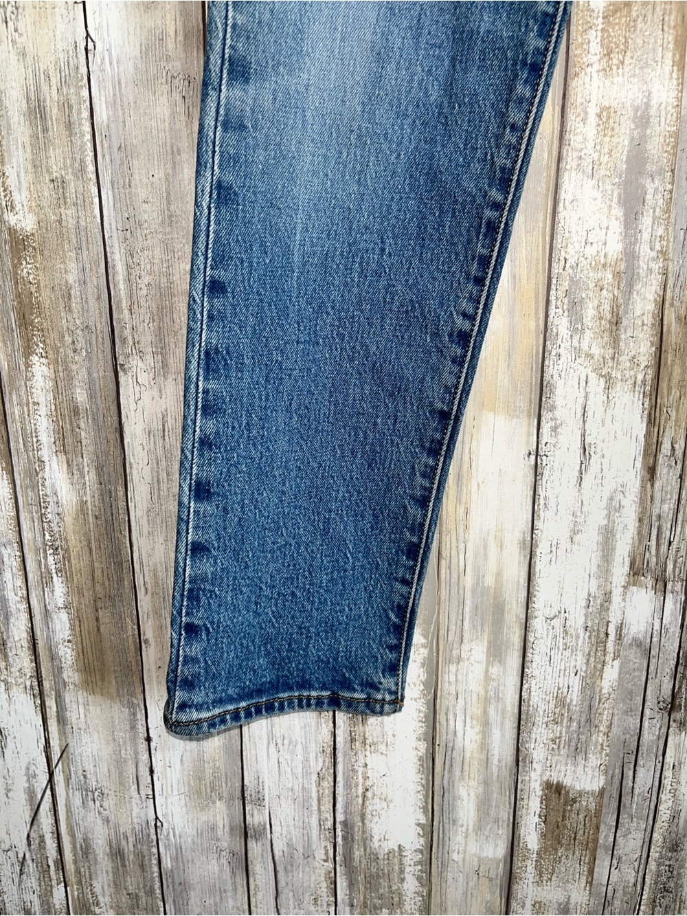 Levi’s Wedgie Straight Jeans NWT High Rise Cropped Denim Size 23 - Picture 4 of 6
